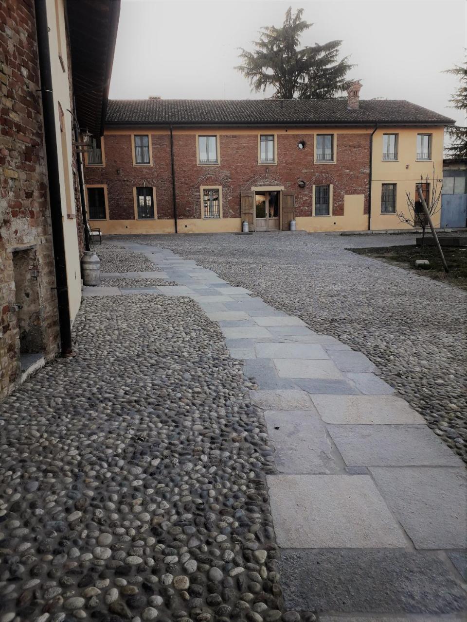Agriturismo Cascina Pezzolo Lodi Zewnętrze zdjęcie